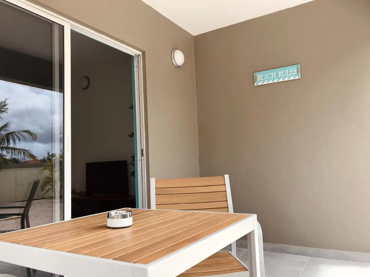 Caribbean Oasis Apartments Willemstad